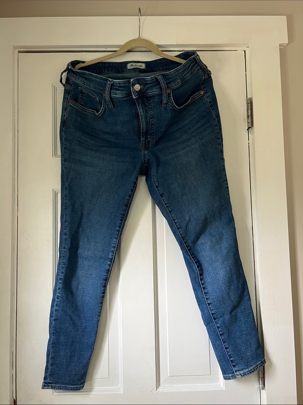 Madewell Skinny Jeans in Medium Blue Wash